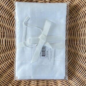 NEW Serena & Lily Sutton 610-TC Italian Sateen Euro Pillow Sham-White